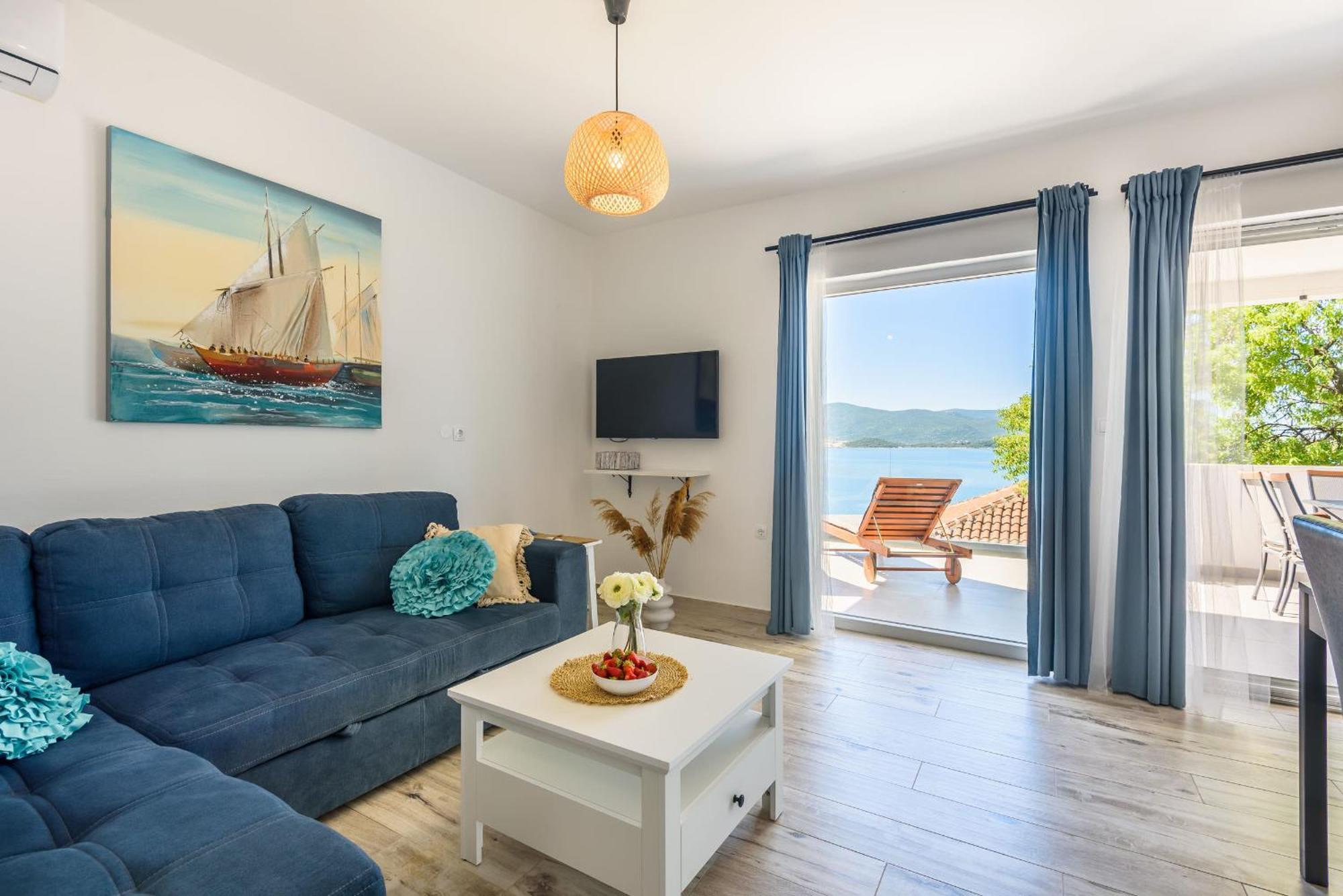 Apartments Morska Vila Komarna Dış mekan fotoğraf